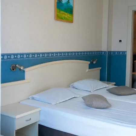 Aphrodite (adults Only) 4* Zlate písky