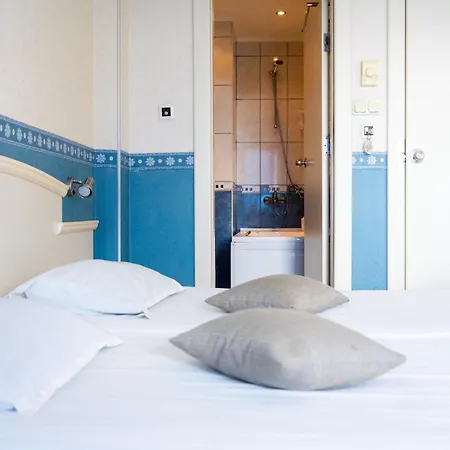 Aphrodite (adults Only)