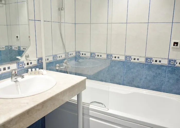 Aphrodite (adults Only)